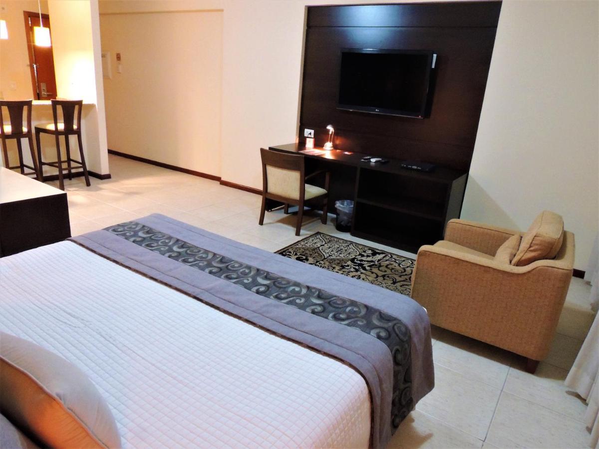 Mondrian Suite Hotel São José dos Campos Exterior foto