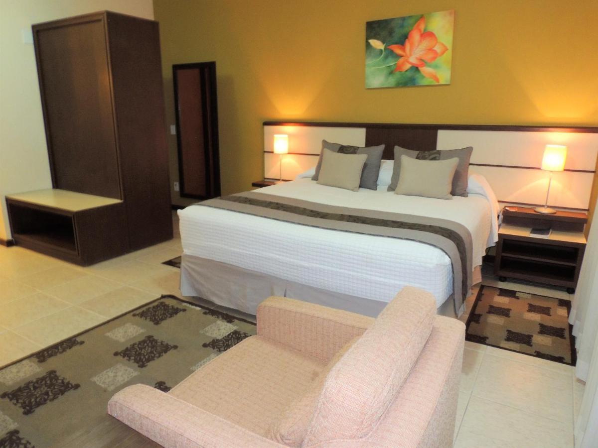 Mondrian Suite Hotel São José dos Campos Exterior foto